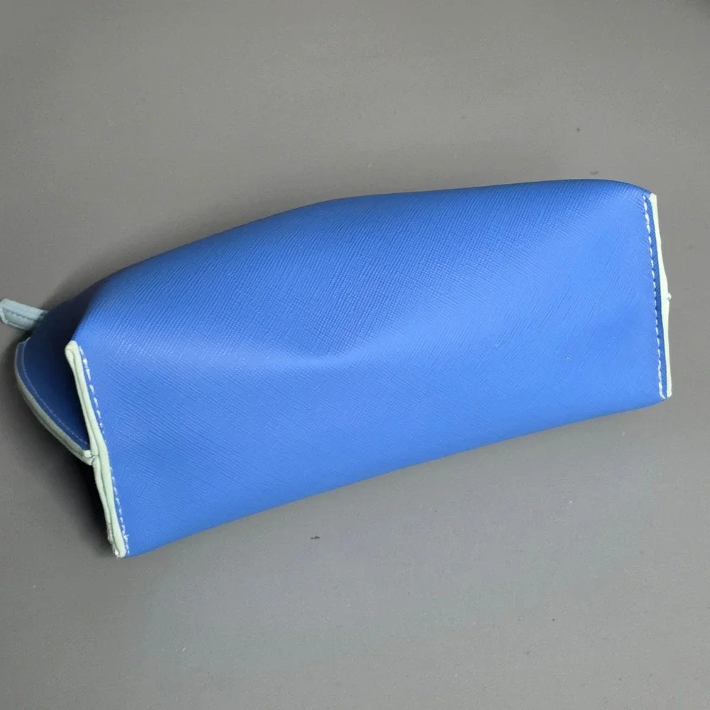 La Mer Blue Saffiano Textured Cosmetic Makeup Bag Travel Pouch Mint Trim